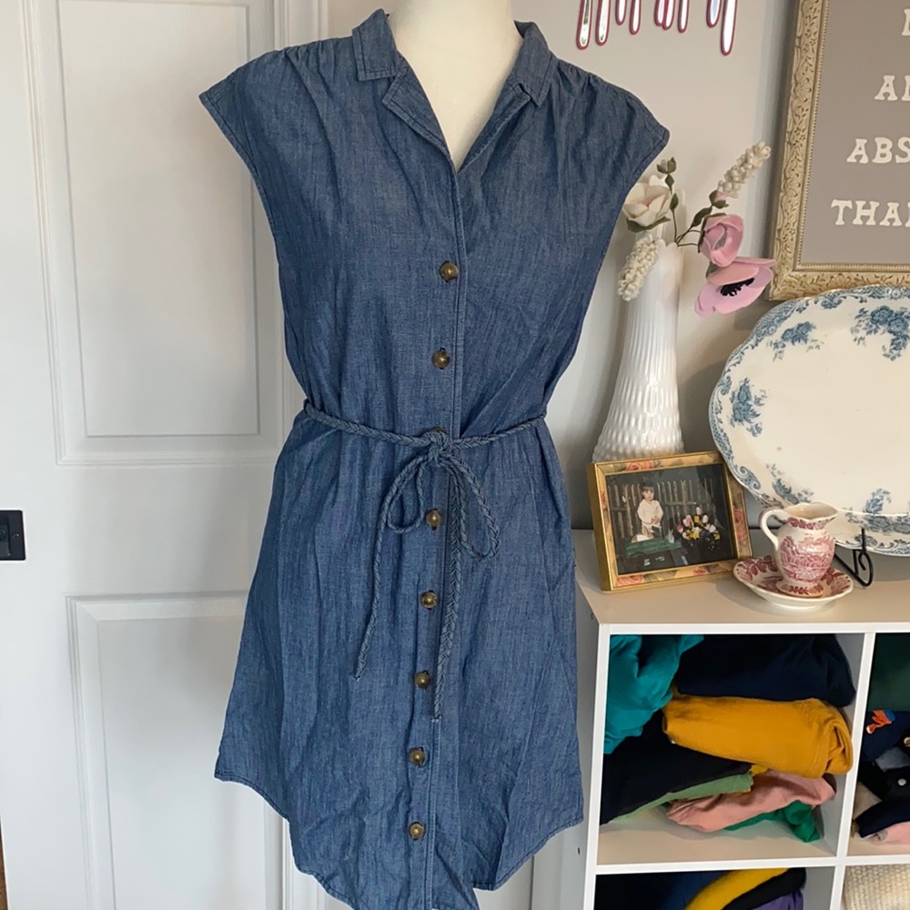 Old Navy Chambray Button Down Dress